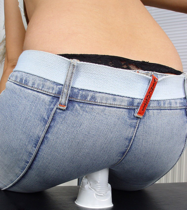 Jeans butt crush 🔥 Butt Crush Tube - Porn Photos Sex Videos