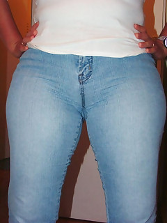 Big butt girls in jeans
